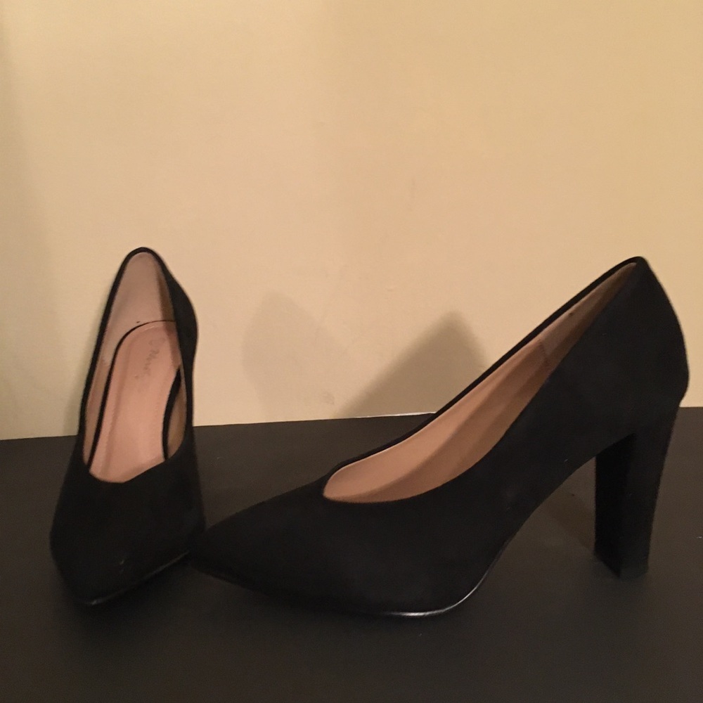 Black heels